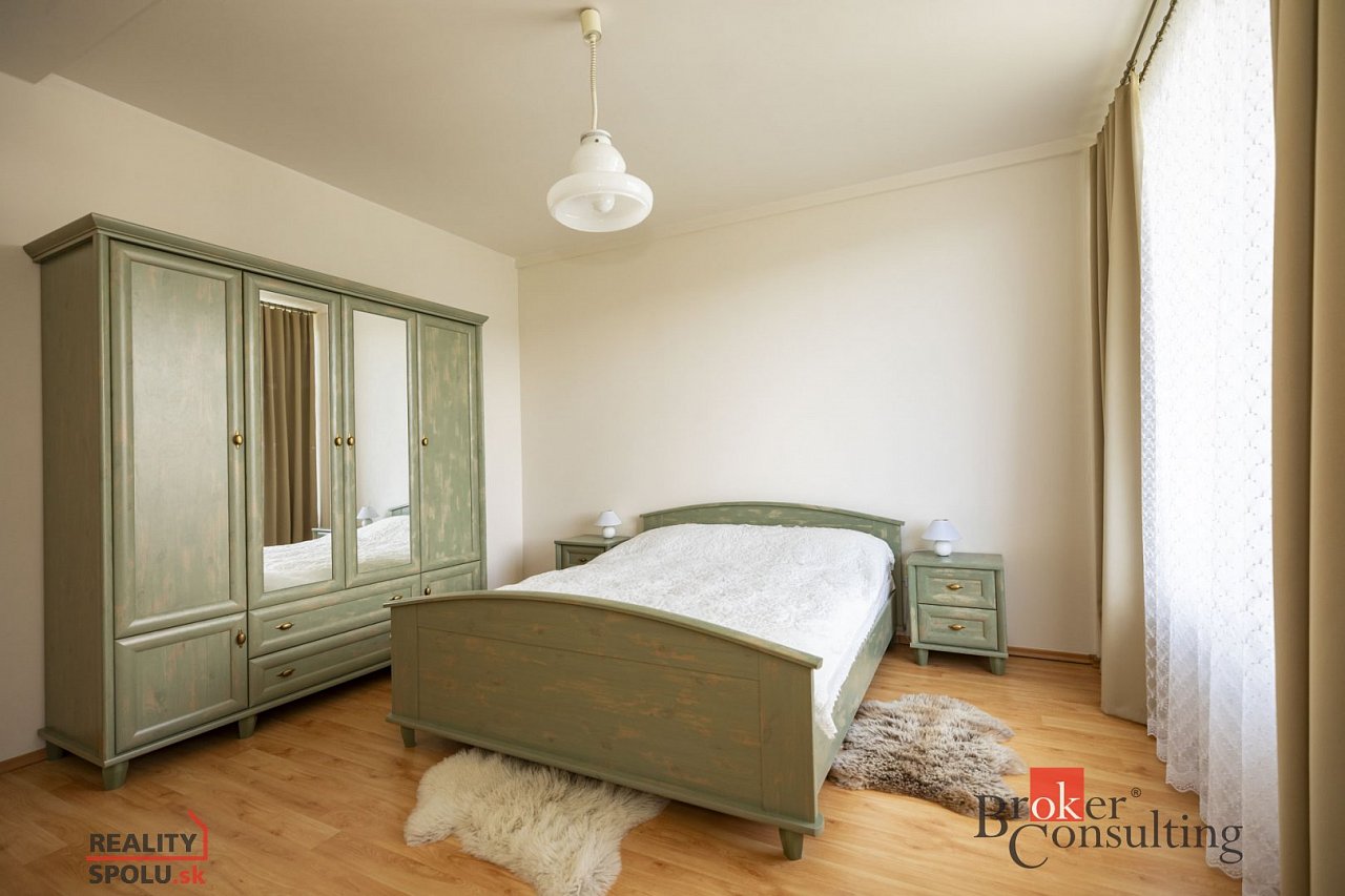 hlavná fotografia nehnuteľnosti