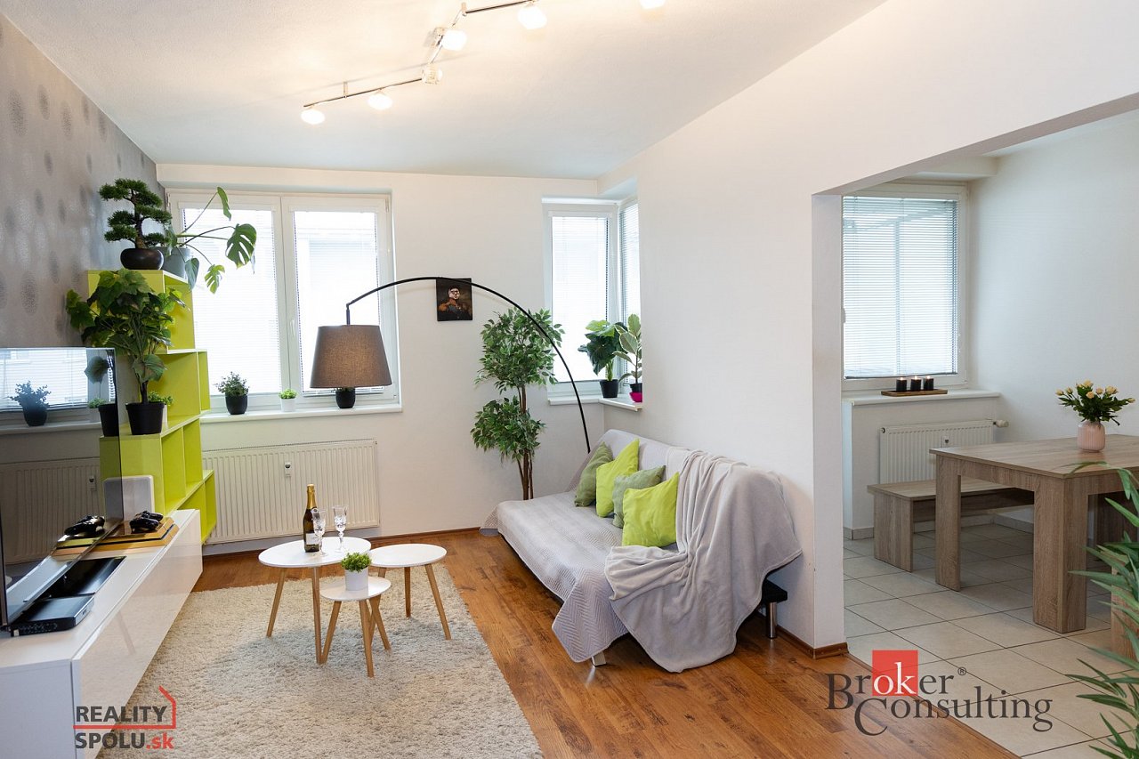 hlavná fotografia nehnuteľnosti