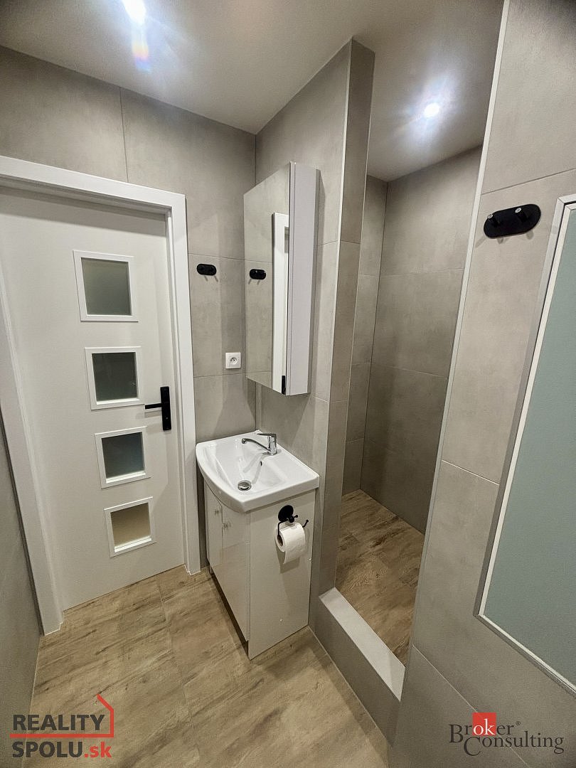 hlavná fotografia nehnuteľnosti