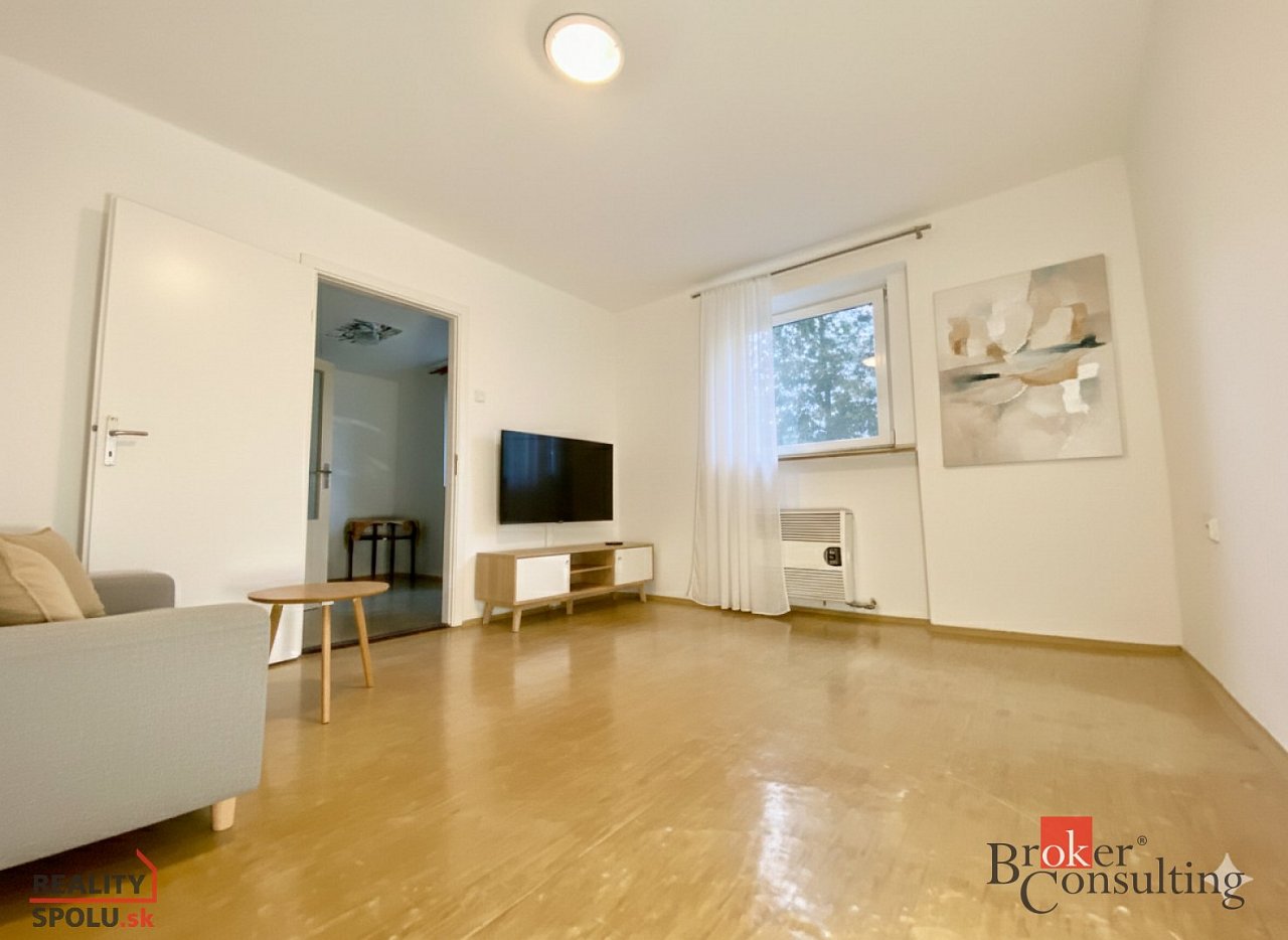 hlavná fotografia nehnuteľnosti