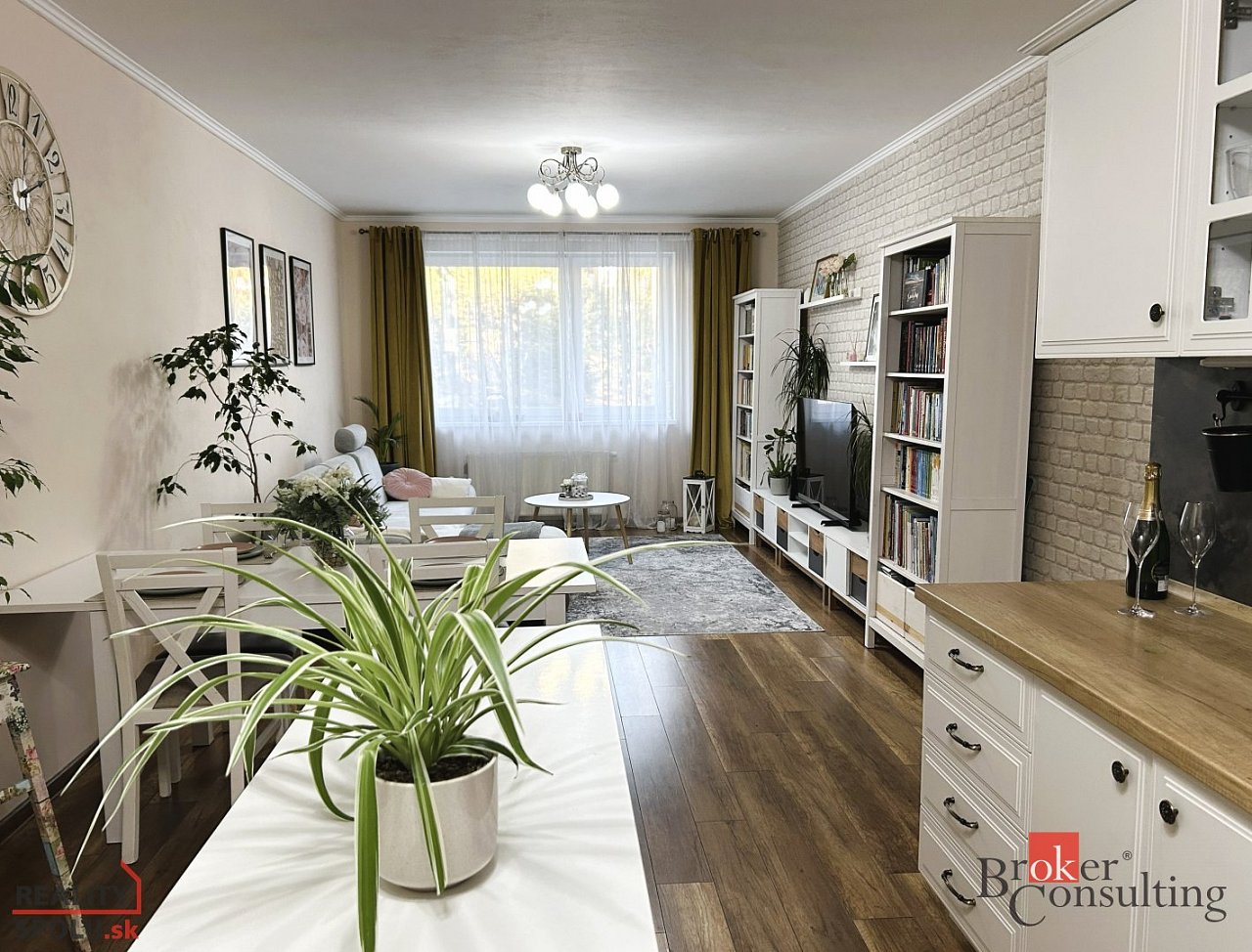 hlavná fotografia nehnuteľnosti