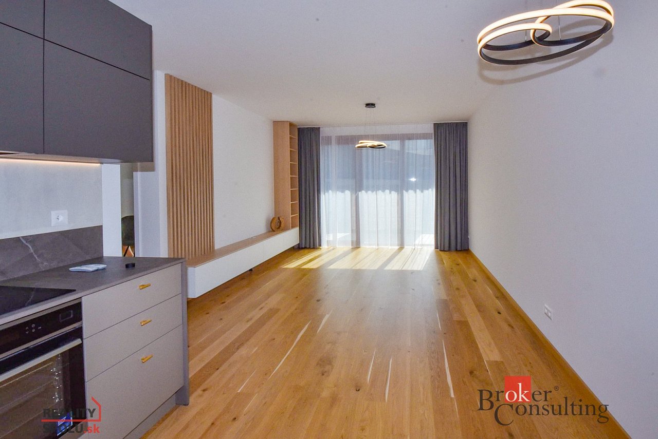 hlavná fotografia nehnuteľnosti