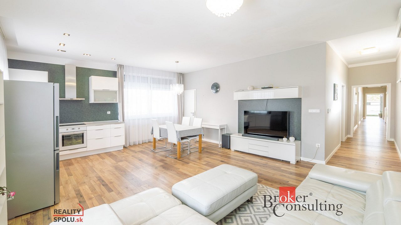 hlavná fotografia nehnuteľnosti