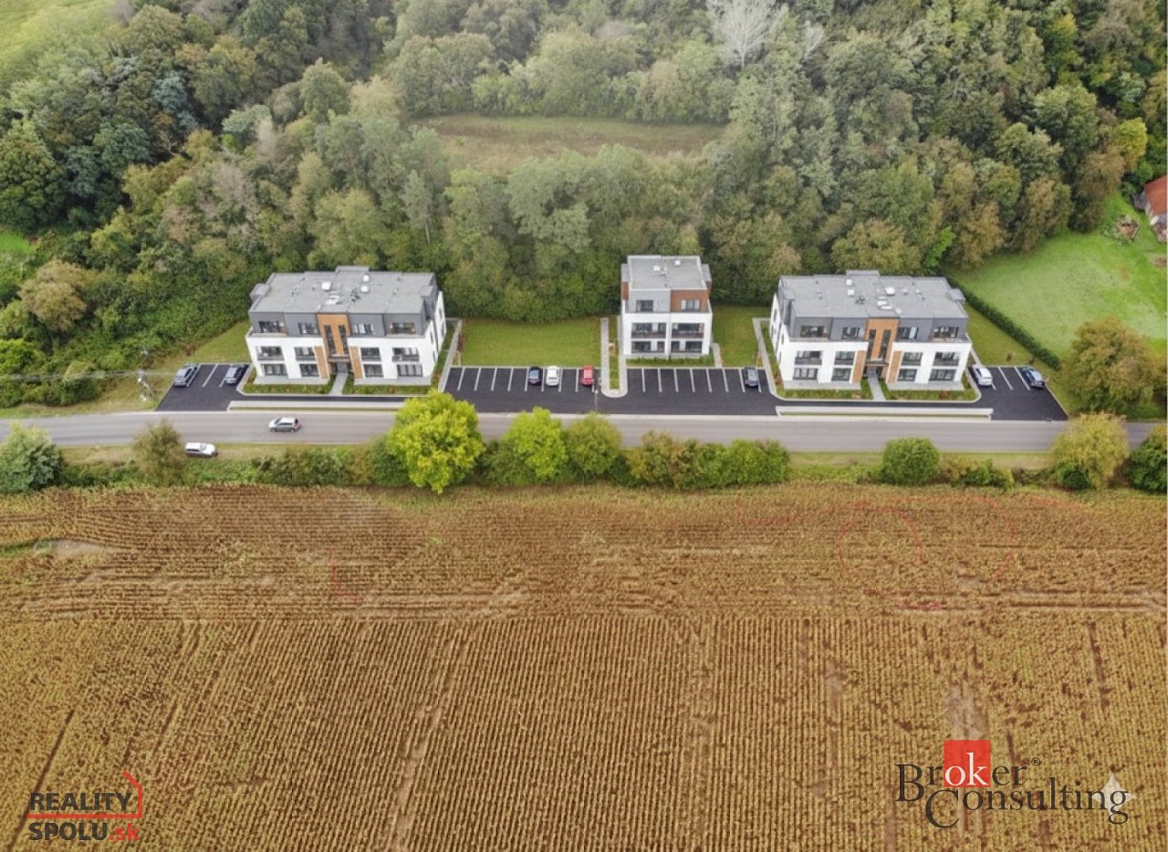 hlavná fotografia nehnuteľnosti