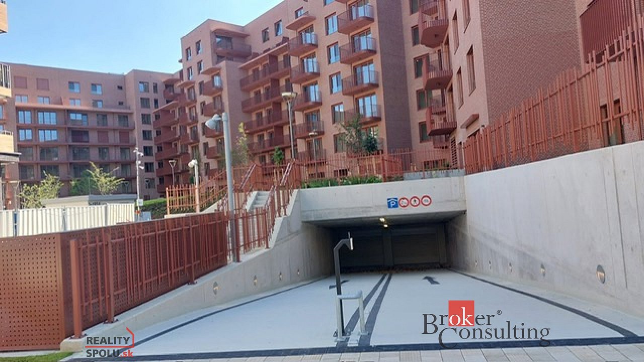 hlavná fotografia nehnuteľnosti