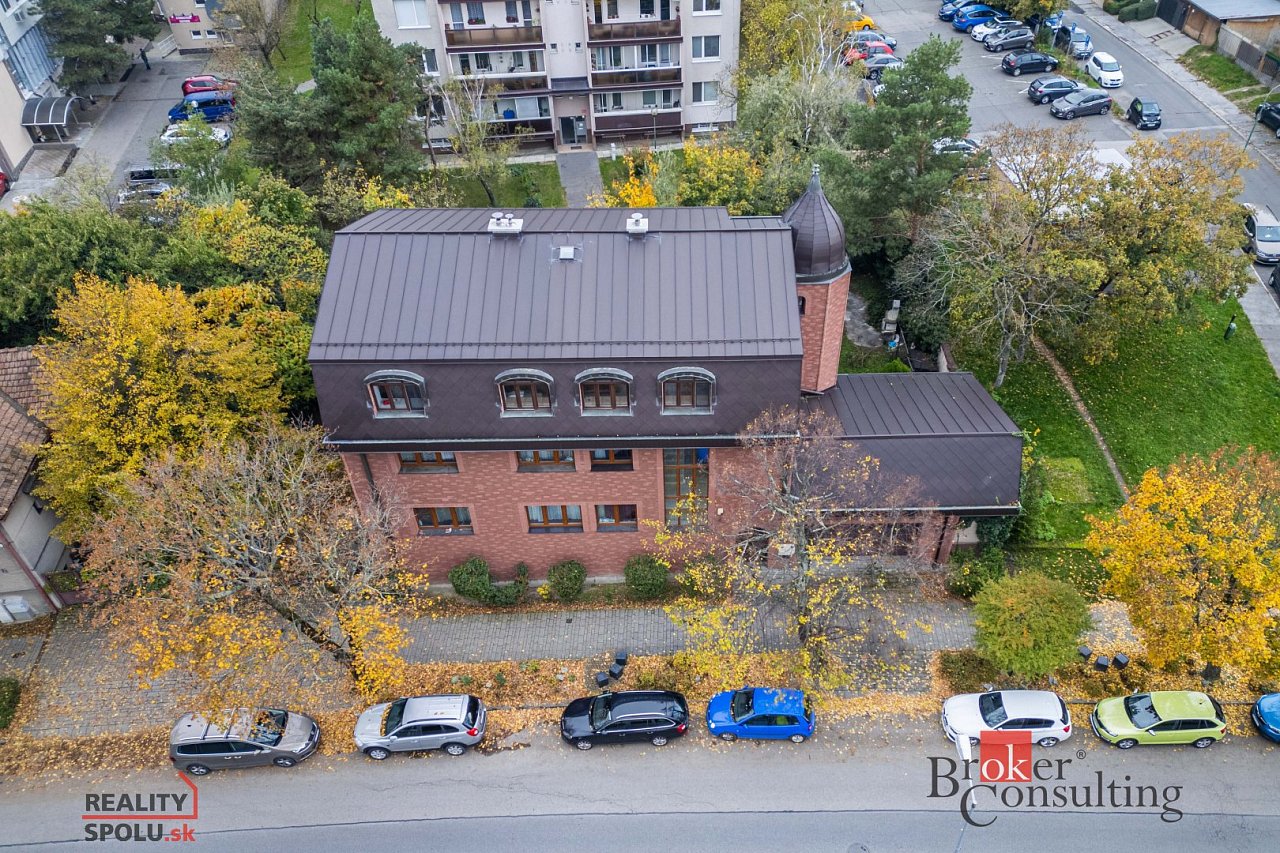 hlavná fotografia nehnuteľnosti