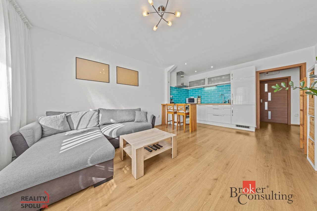 hlavná fotografia nehnuteľnosti