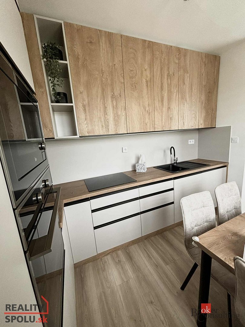 hlavná fotografia nehnuteľnosti