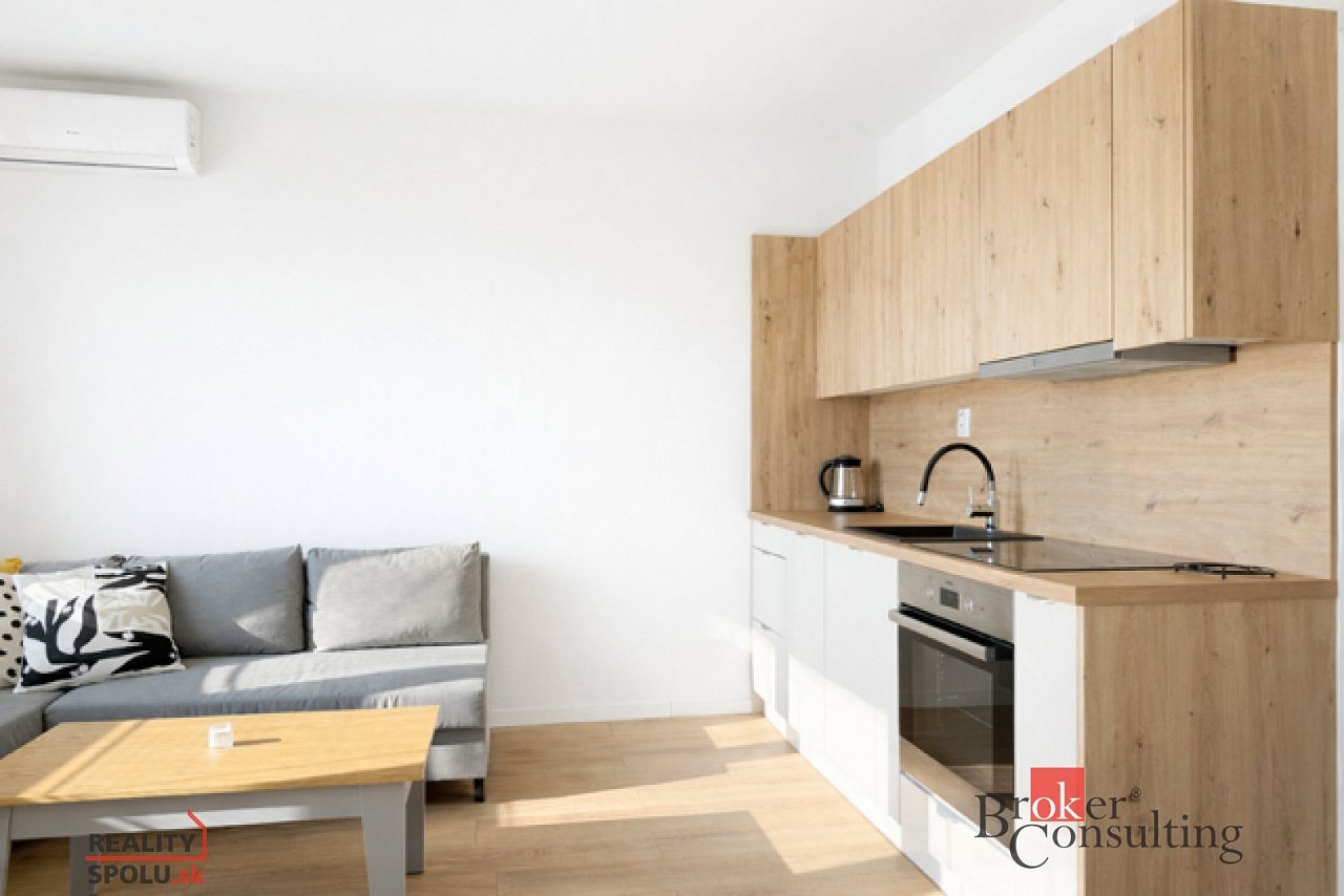 hlavná fotografia nehnuteľnosti