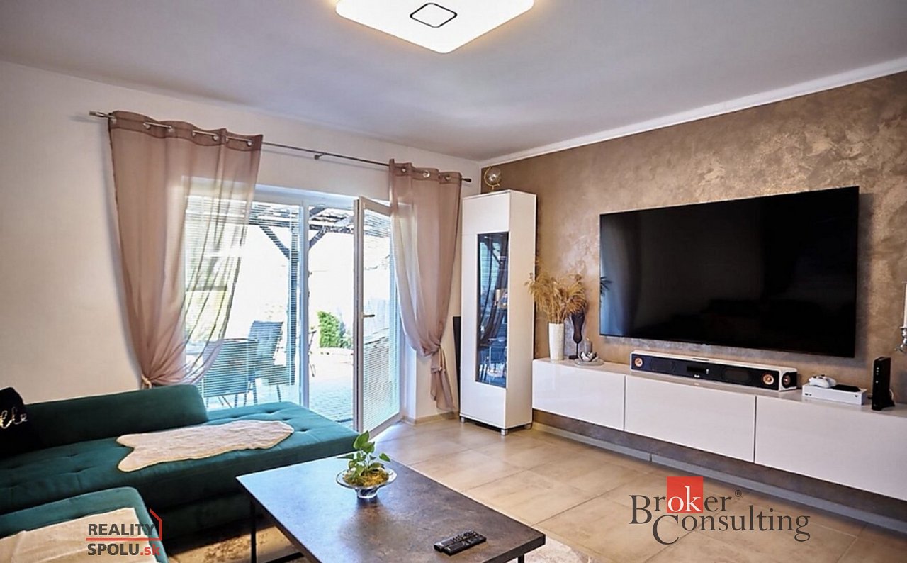 hlavná fotografia nehnuteľnosti