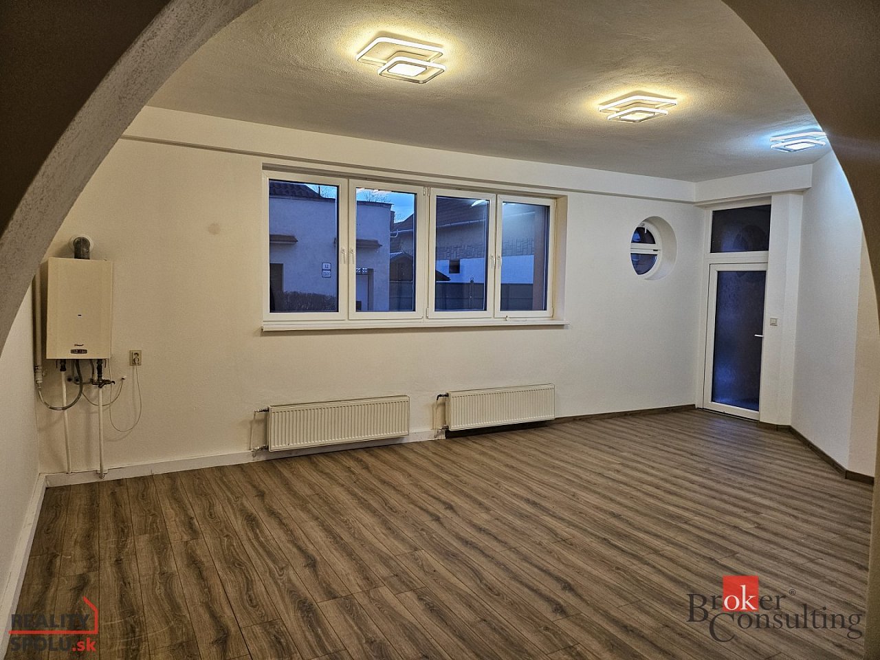 hlavná fotografia nehnuteľnosti