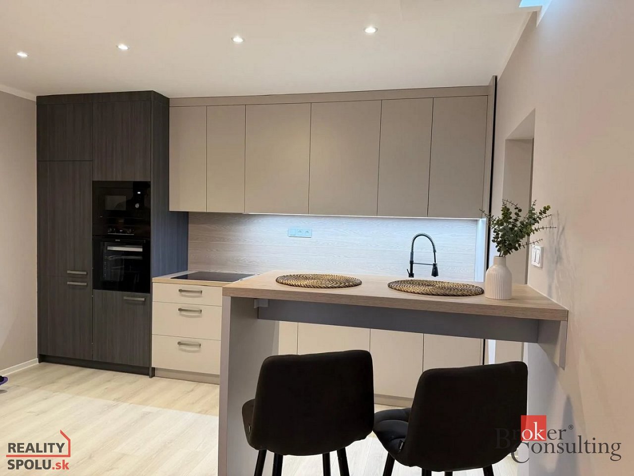 hlavná fotografia nehnuteľnosti