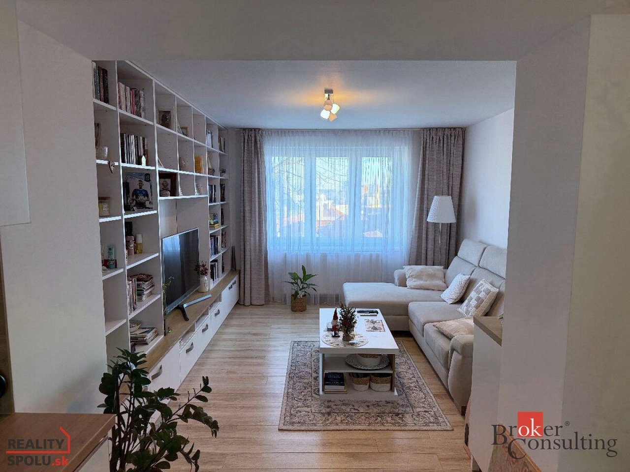 hlavná fotografia nehnuteľnosti