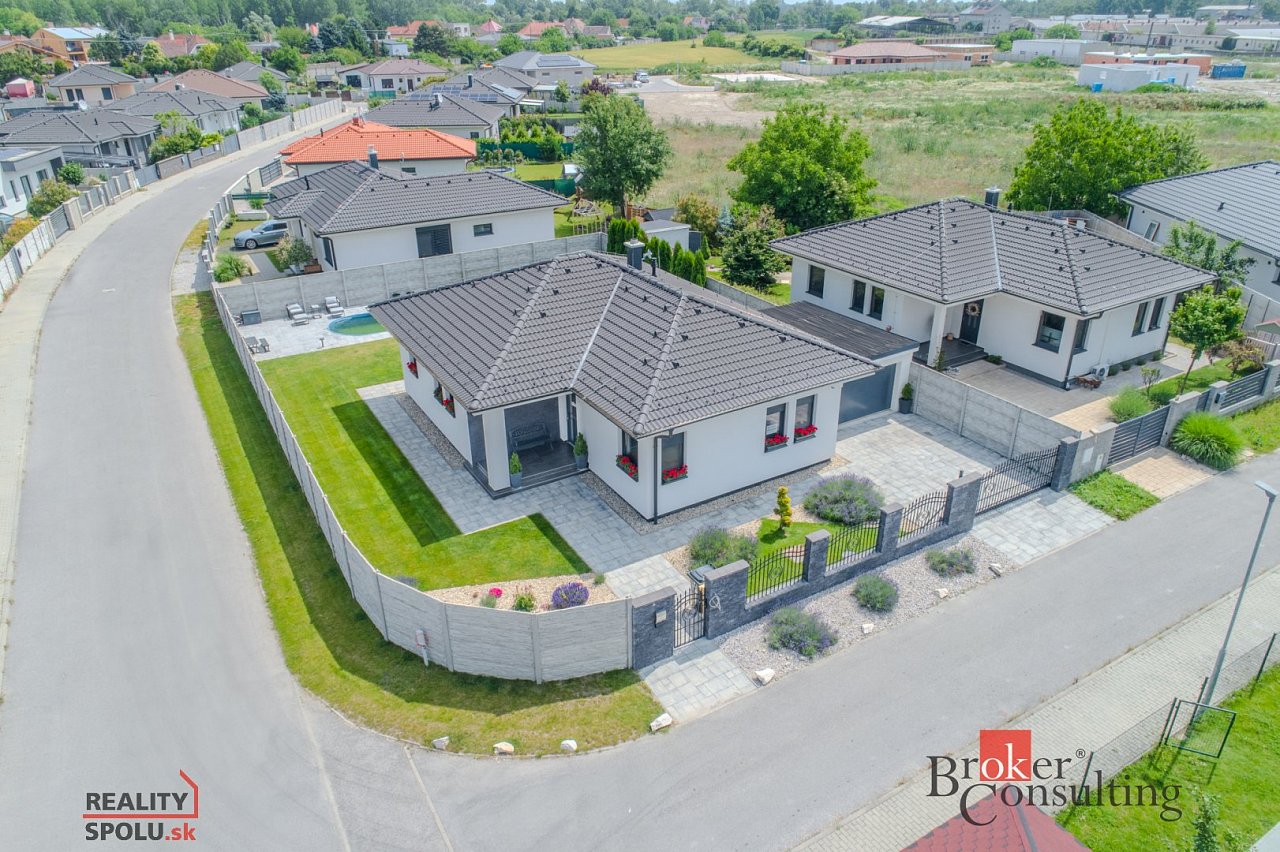 hlavná fotografia nehnuteľnosti