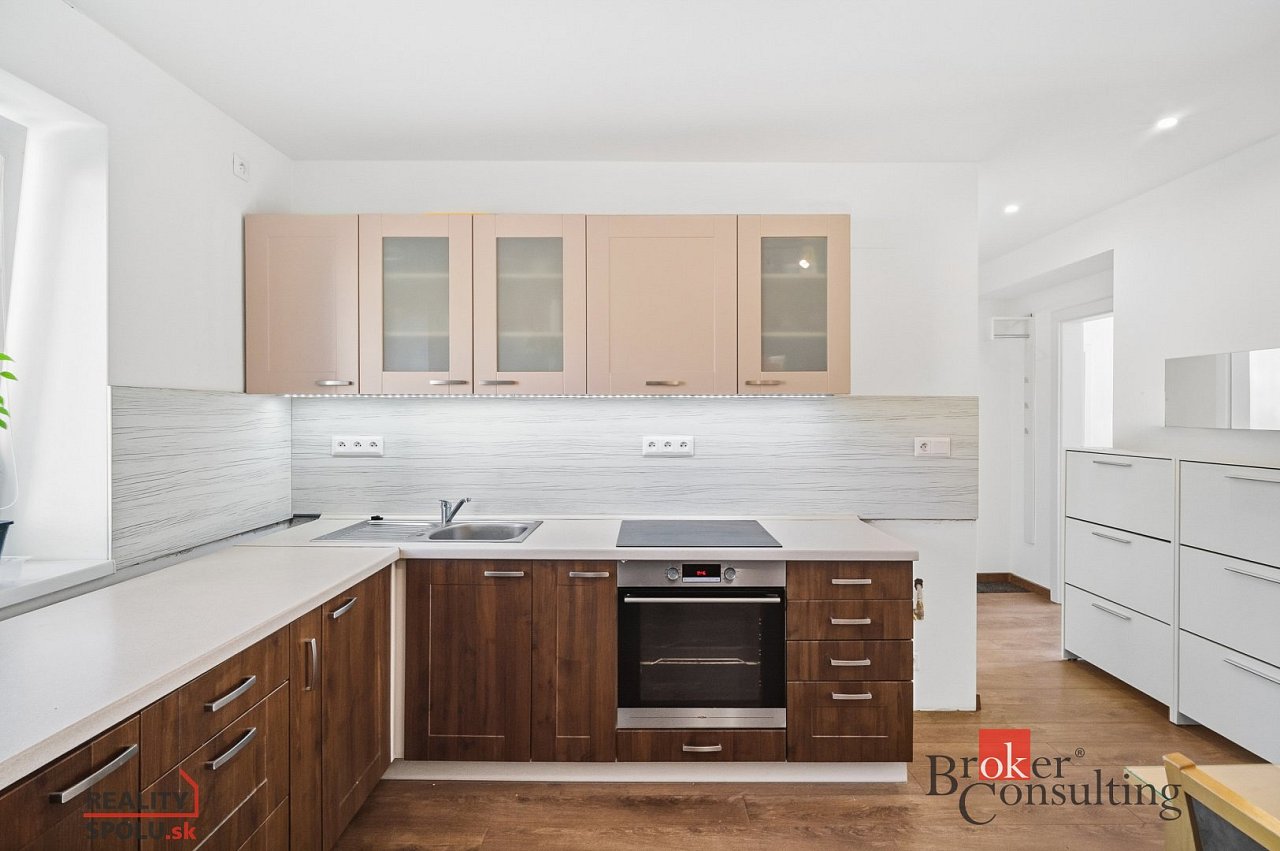 hlavná fotografia nehnuteľnosti