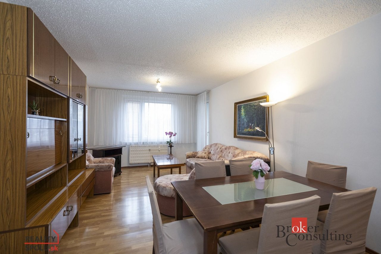 hlavná fotografia nehnuteľnosti