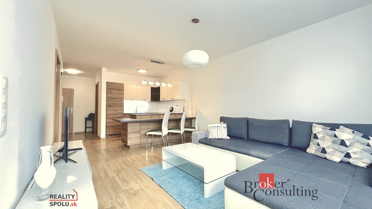 hlavná fotografia nehnuteľnosti