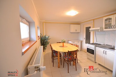 druhá fotografie nemovitosti