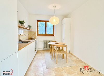 třetí fotografie nemovitosti