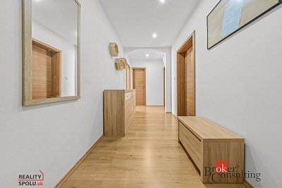 třetí fotografie nemovitosti