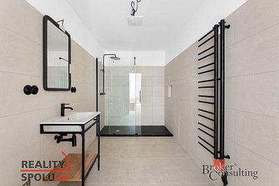 druhá fotografie nemovitosti